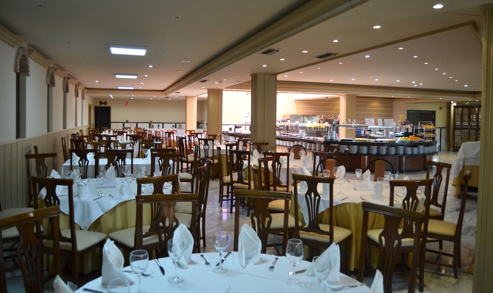 Hotel Reyes Ziries 47/63