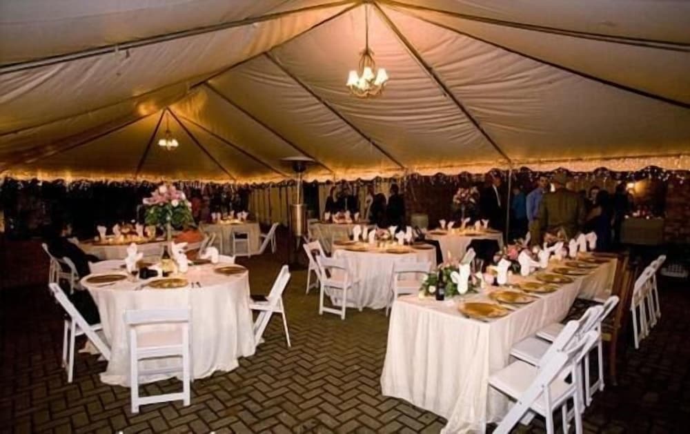 The Crystal River Inn 50/67