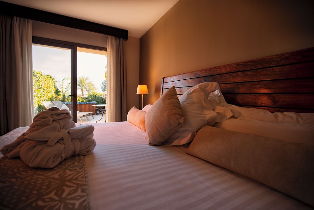 Swiss Moraira - Adults Only 8/50