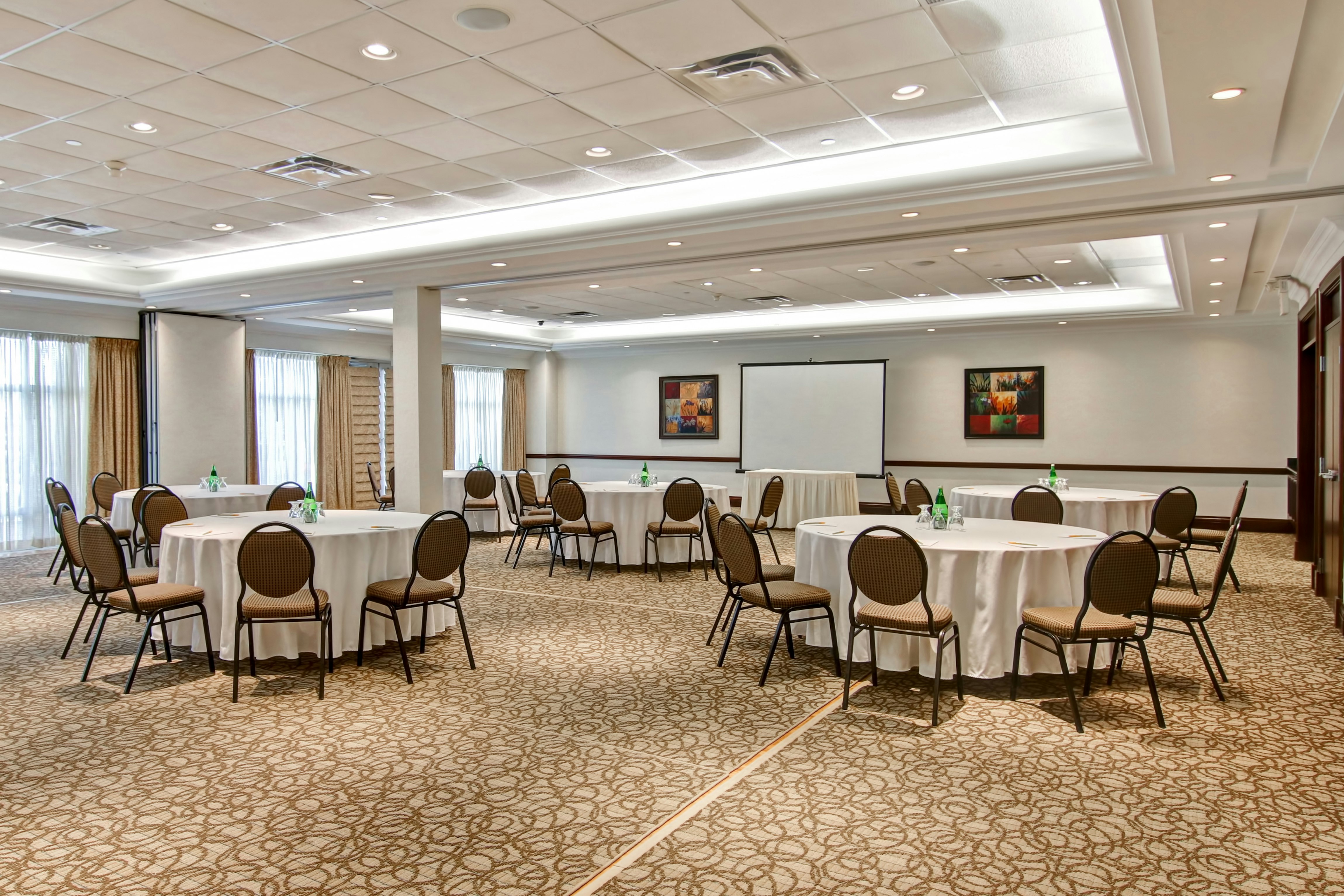 Hilton Garden Inn Toronto Burlington 26/27