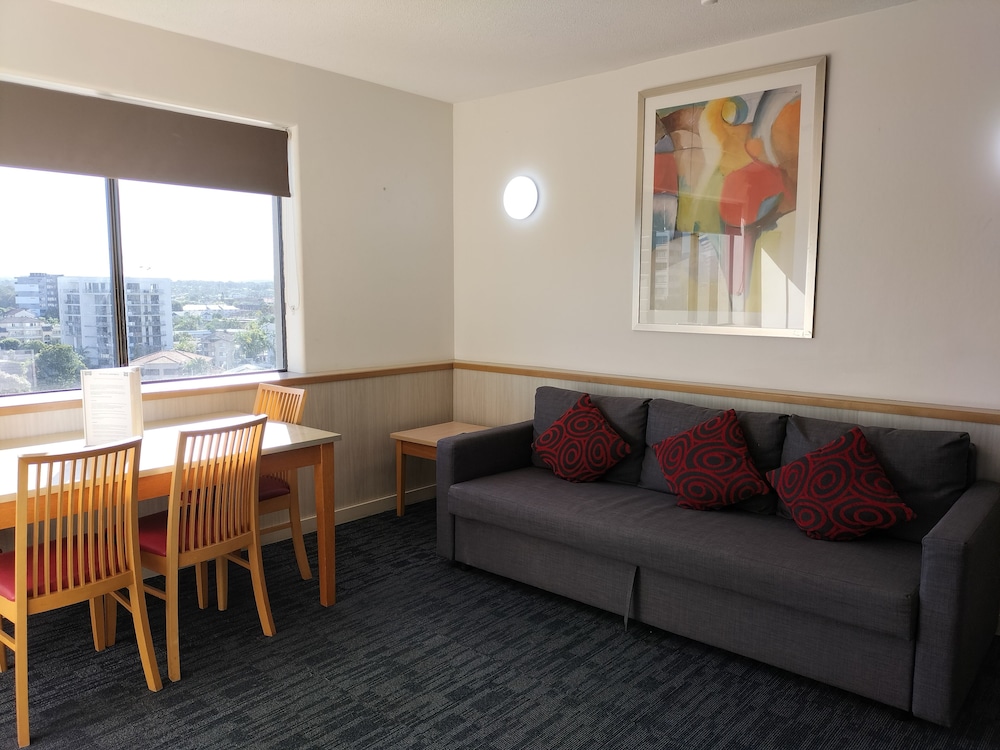 Tiki Hotel Apartments Surfers Paradise 43/71