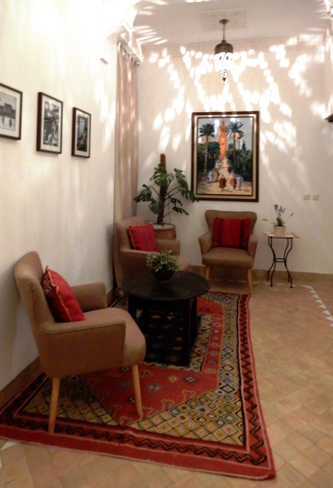 Riad Carina 43/75