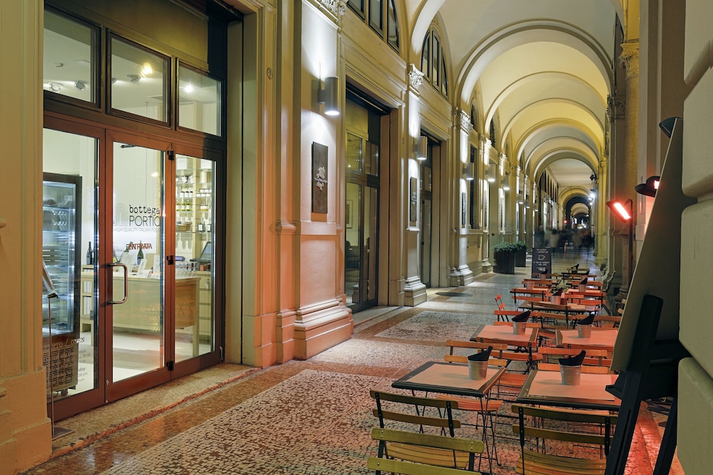 I Portici Hotel Bologna 36/49