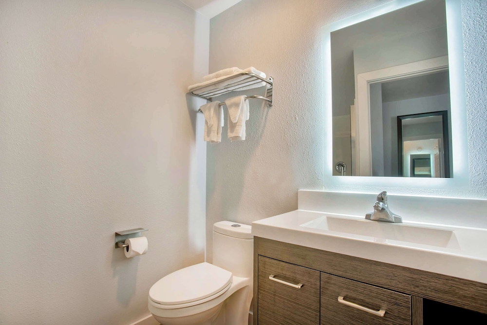 Studio6 Suites Albany, OR 22/23