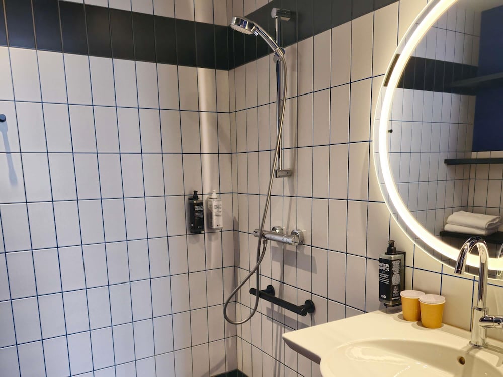 Ibis Styles Dijon Central 67/68