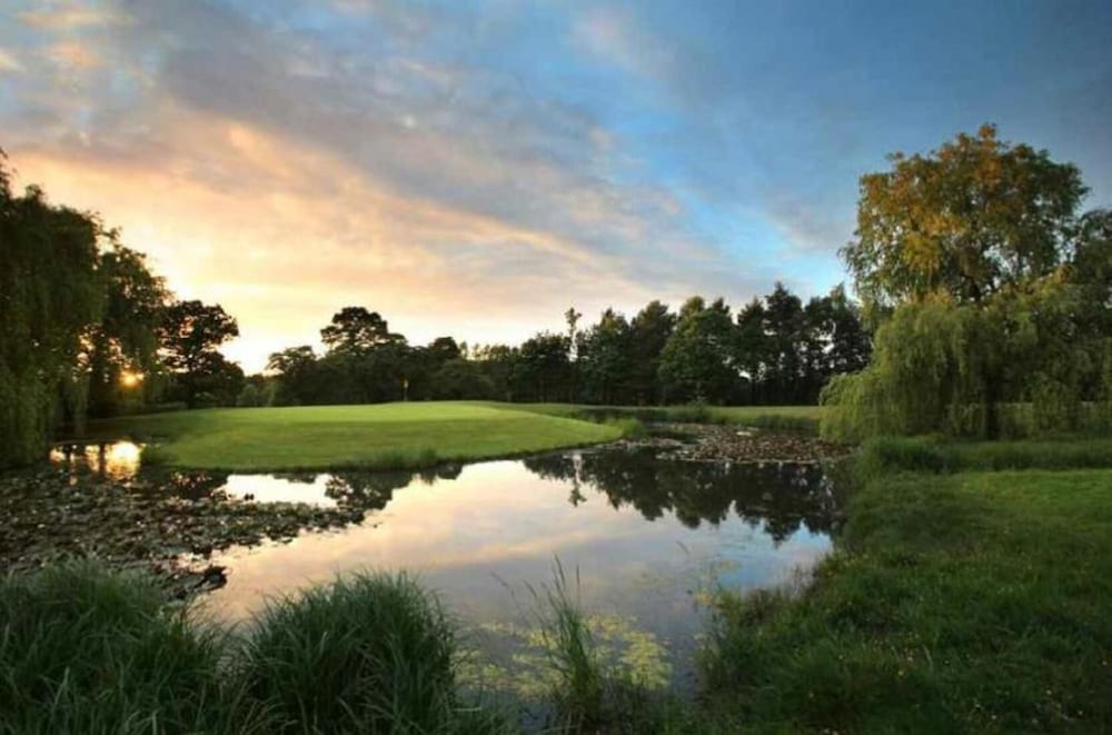 Meon Valley Hotel, Spa & Golf 66/67
