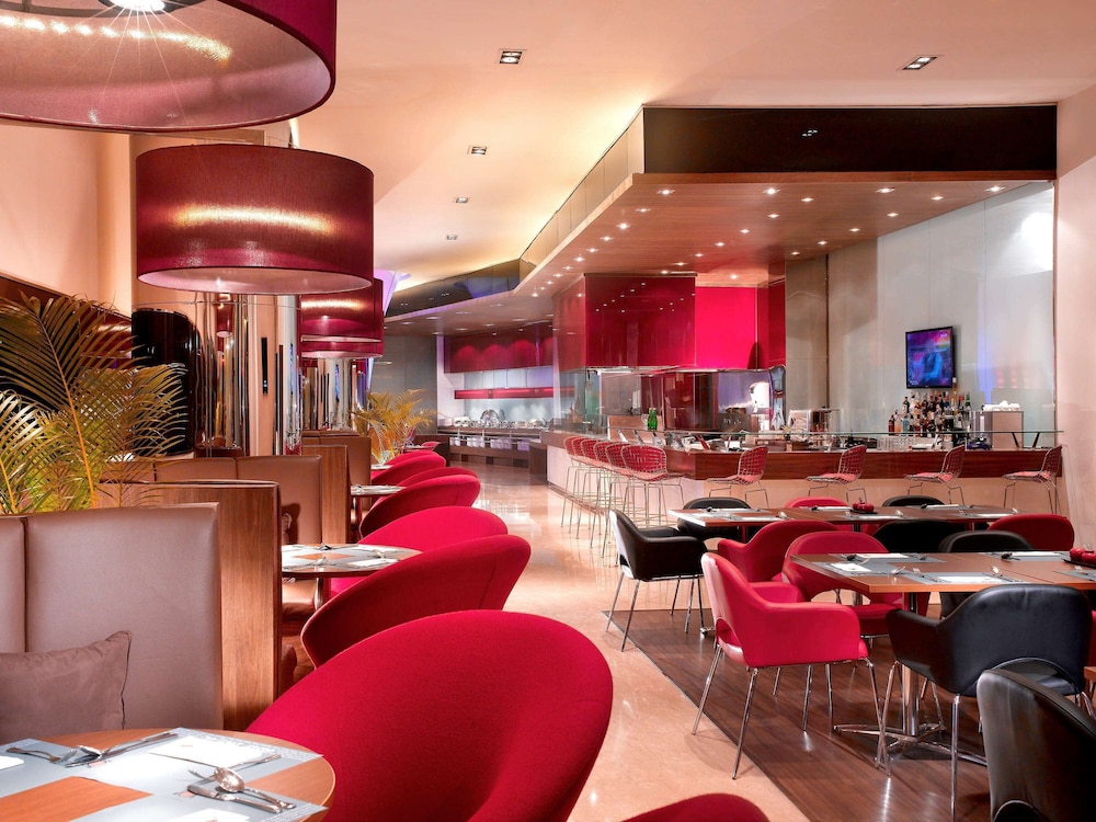 IBIS BANDUNG TRANS STUDIO 45/61