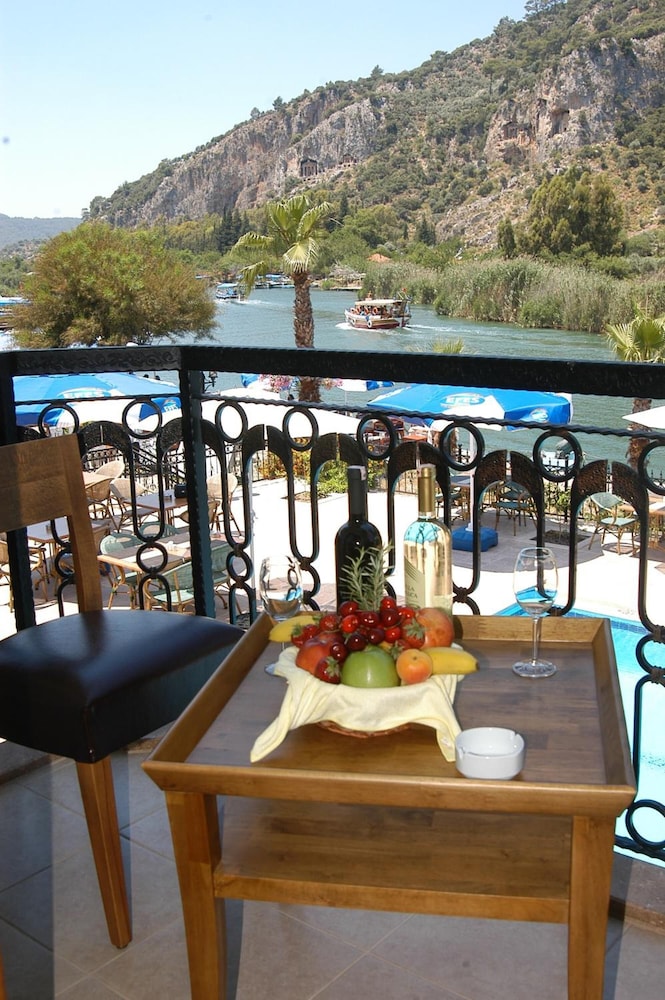 Dalyan Tezcan Hotel 40/50
