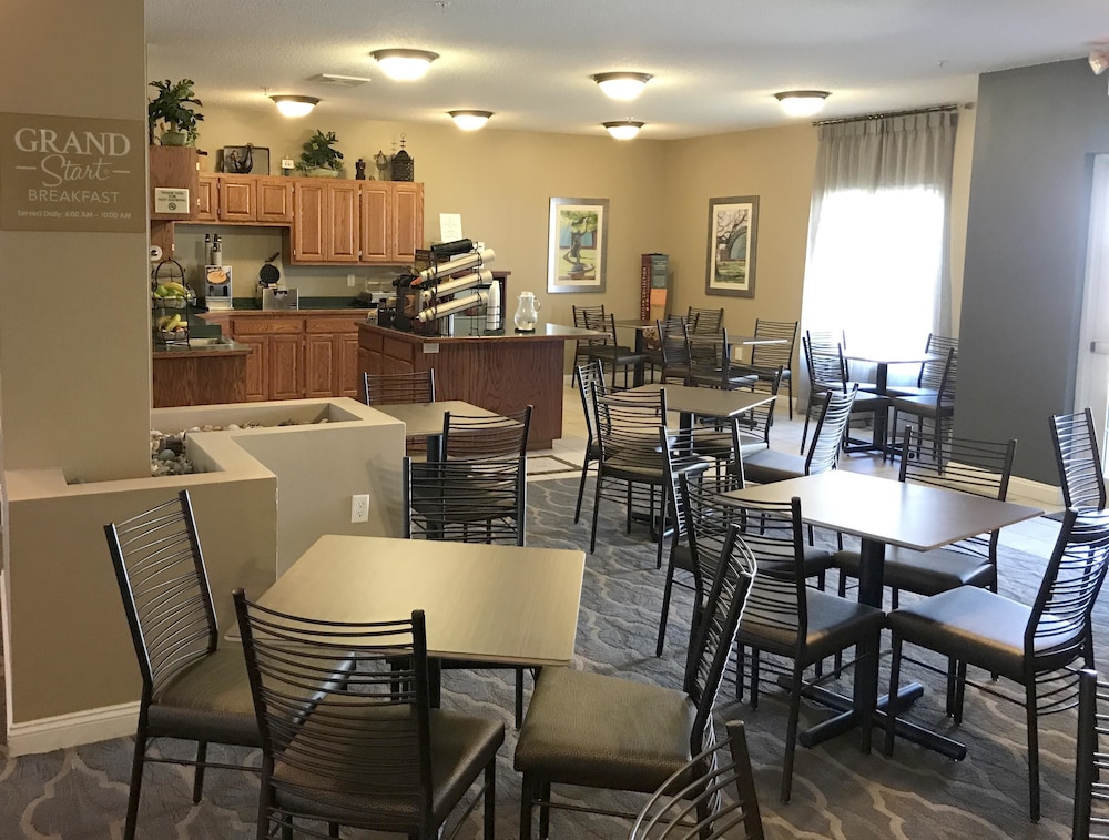 Grandstay Residential Suites Ames 43/52
