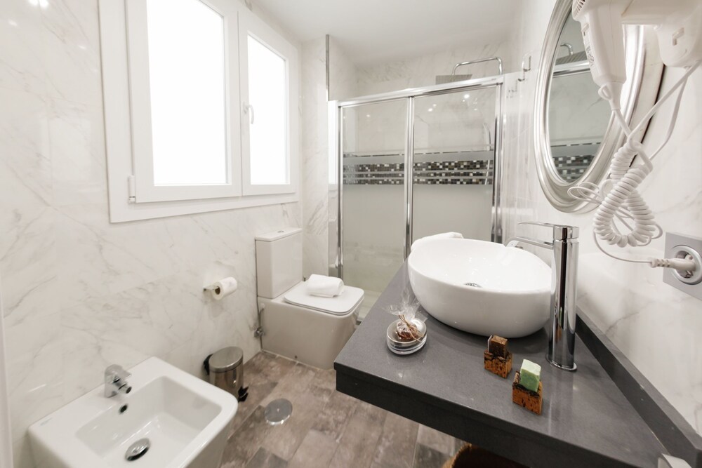 Hercules Boutique Hotel Ceuta 28/30