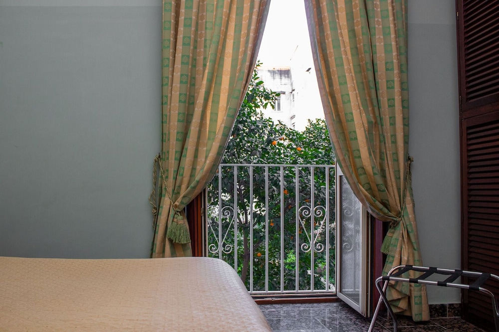 Le Stanze Del Vicere Boutique Hotel 10/29