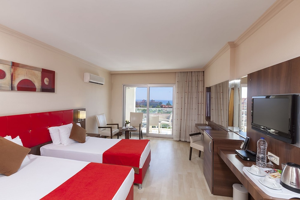Sidekum Hotel 12/50