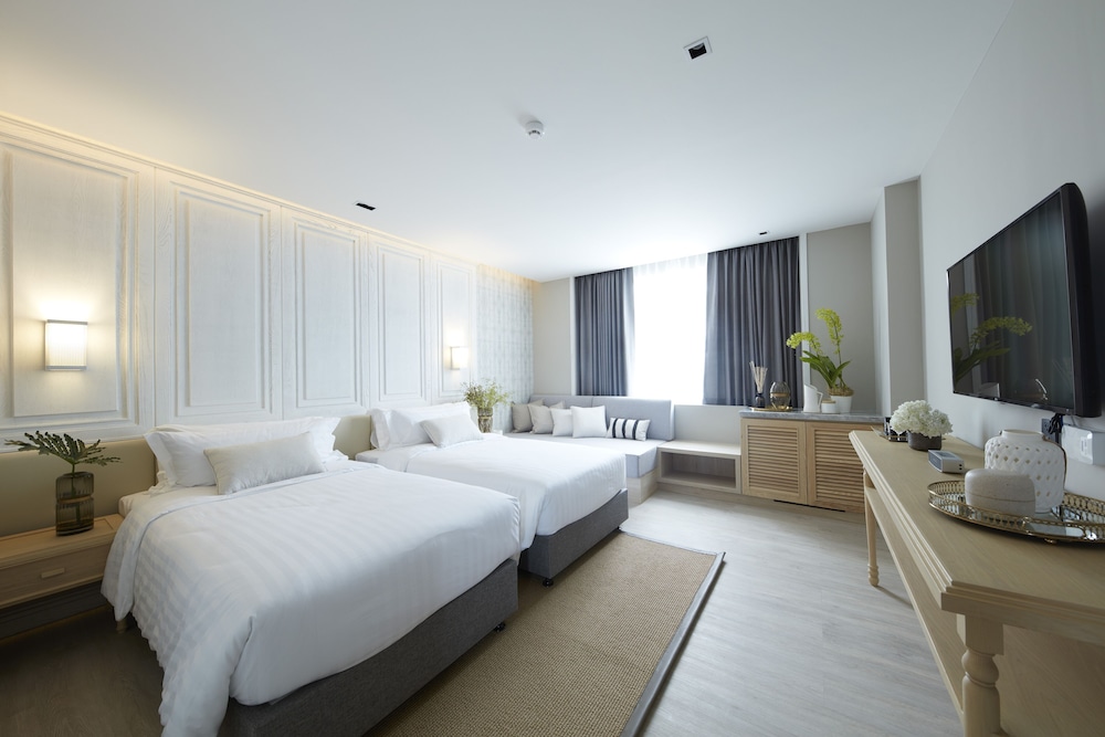 Health Land Resort & Spa 12/50