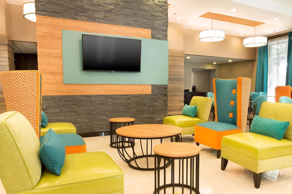 Heritage Inn Suites San Antonio Airpt, Trademark by Wyndham 51/60