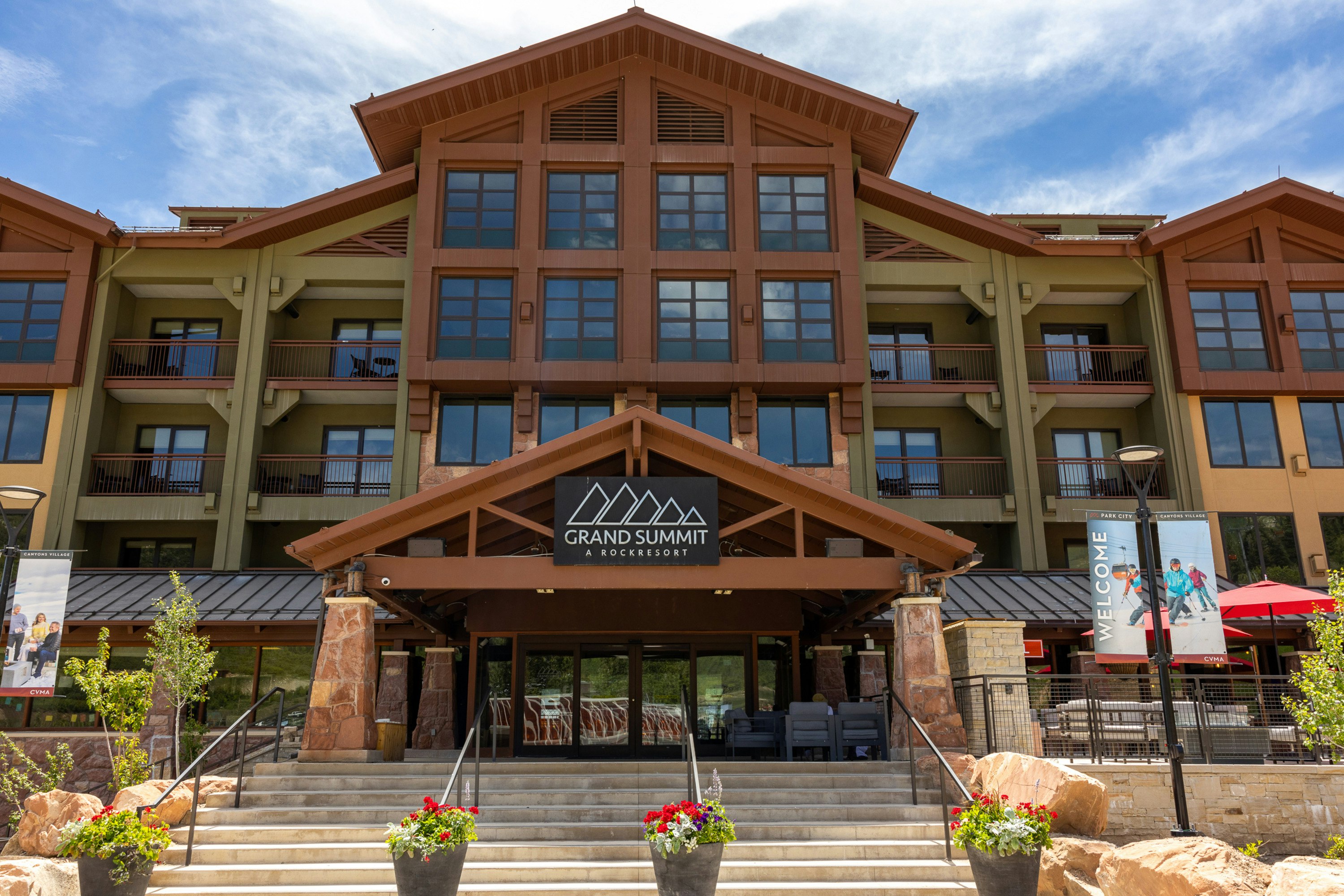 Grand Summit Hotel 2/78