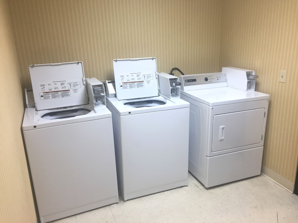 Comfort Inn and Suites Harrisonville 20/48