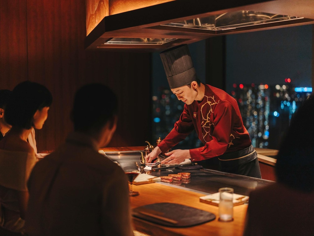 Fairmont Tokyo 40/46