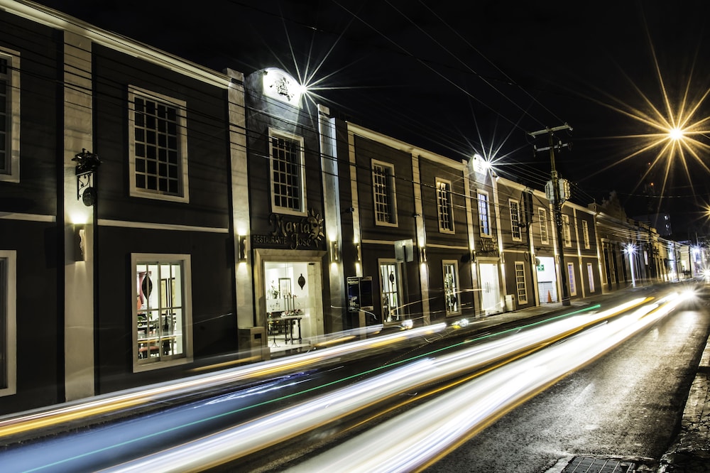 Maria Jose Hotel 37/41