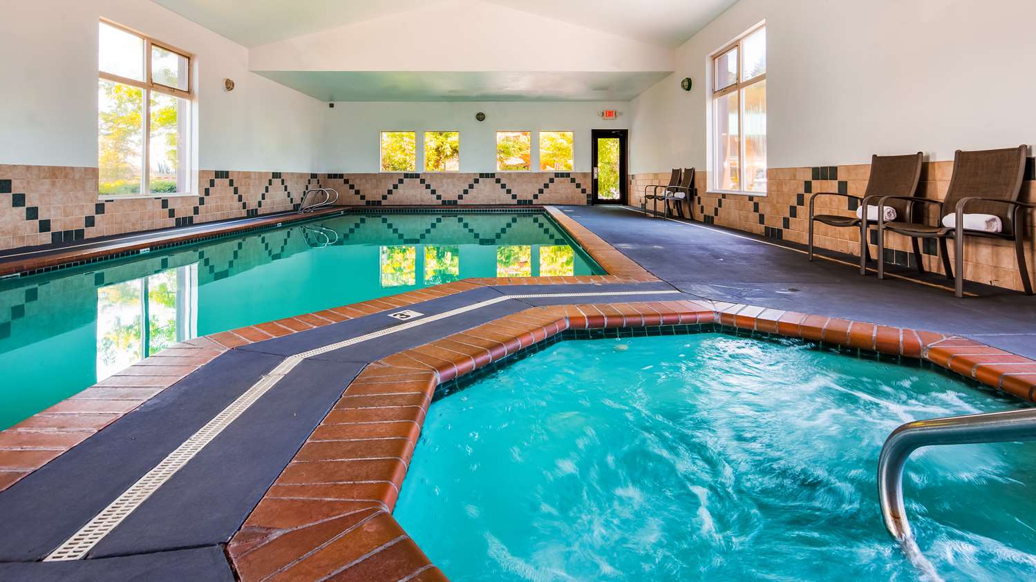 Best Western Plus Hartford Lodge 19/34