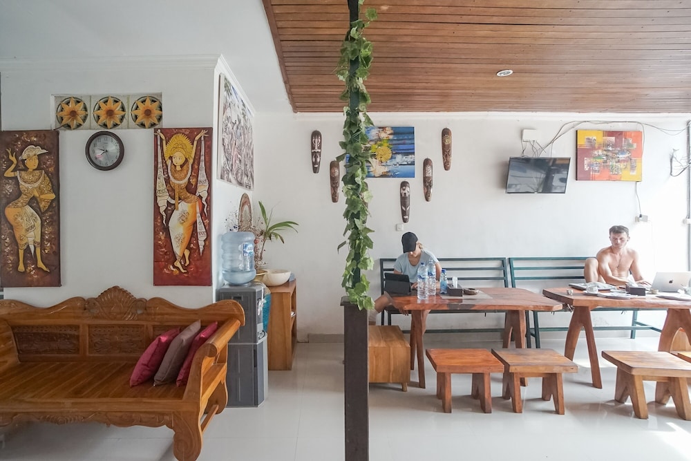 Gedhong Hostel 29/40
