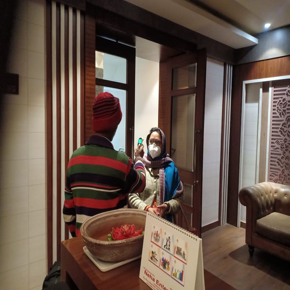 Hotel Jataka Inn 22/38