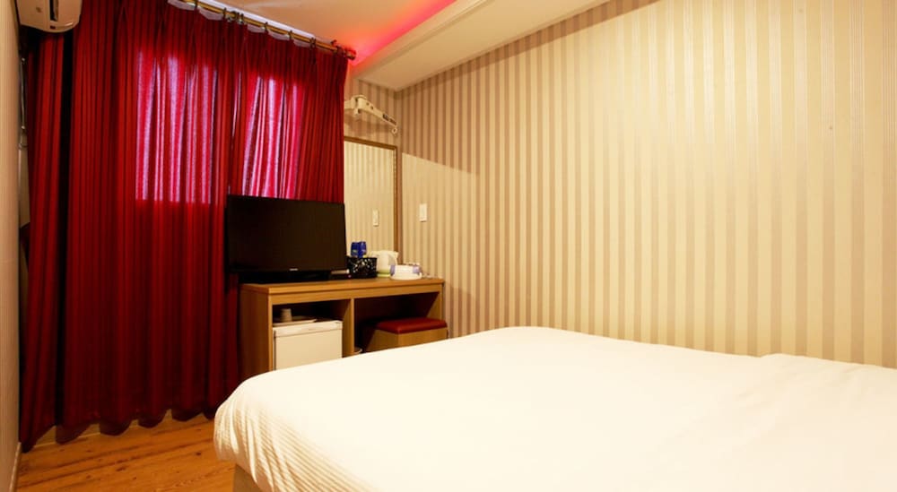 Hotel CJ 20/26