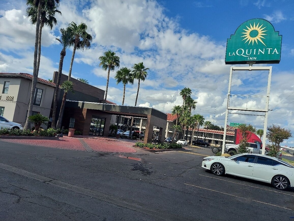 La Quinta Inn Laredo I-35 13/39