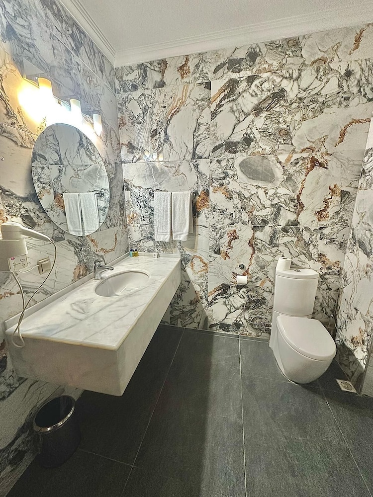 Hotel Saylamlar 43/45