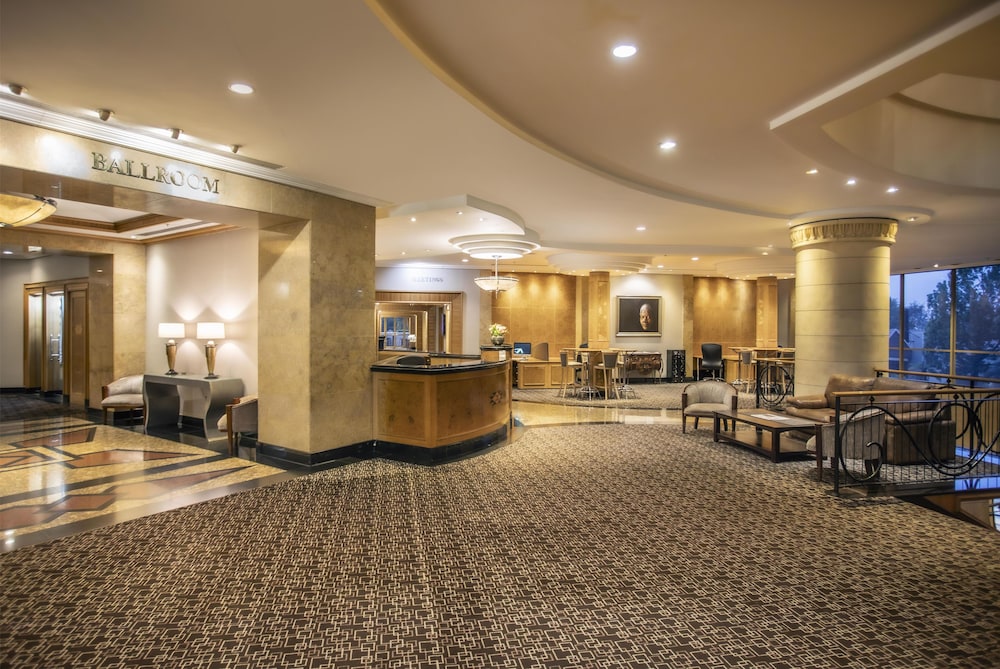 NH Johannesburg Sandton 12/77