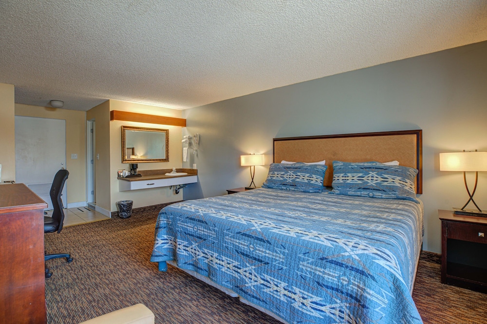 Columbia Gorge Inn 28/57