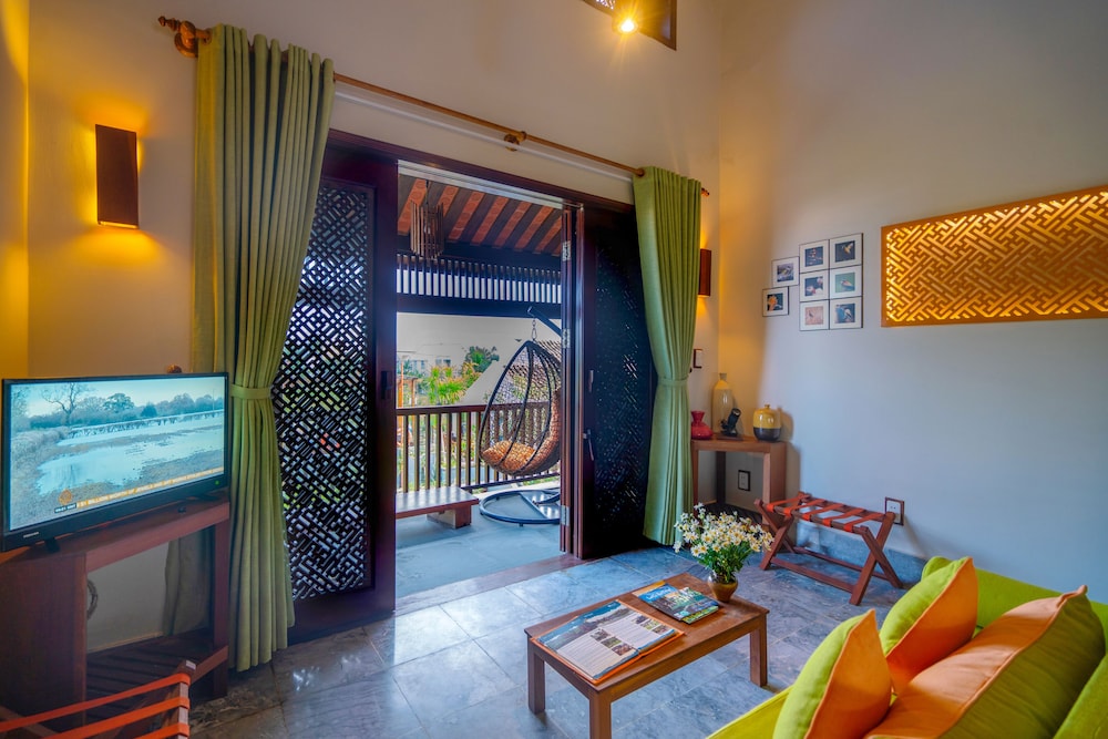 Hoi An Chic 48/76