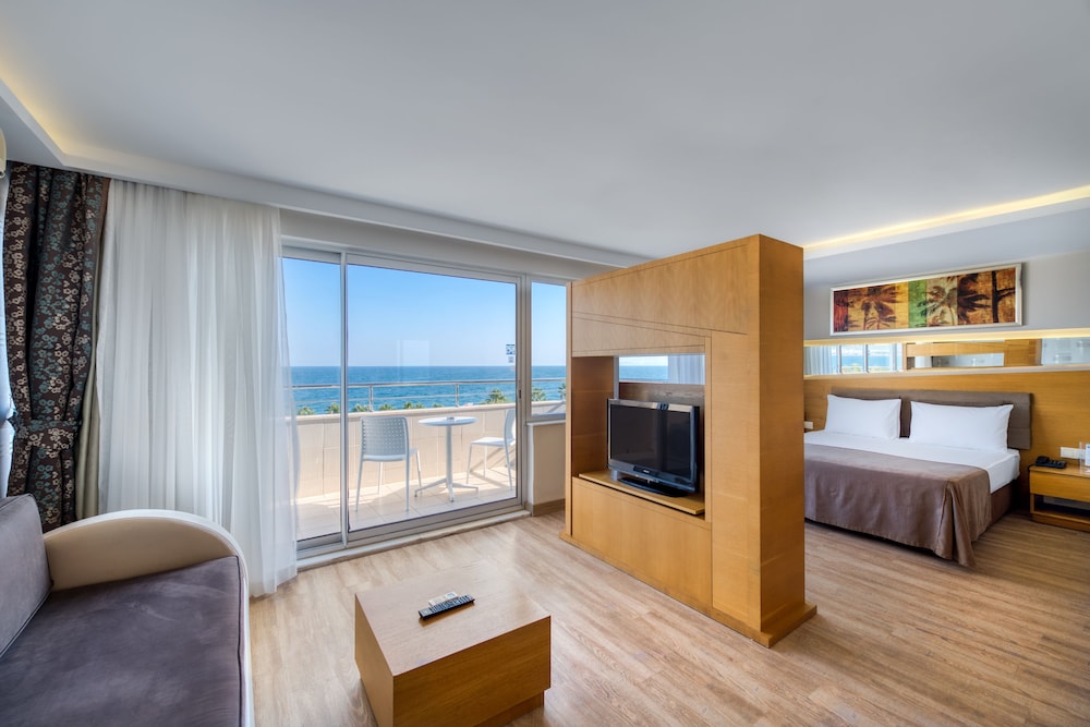 Sealife Family Resort Hotel 38/72