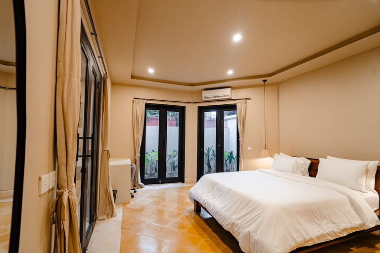 Suite, Terrace, Gajah Biru Bungalows 3/3