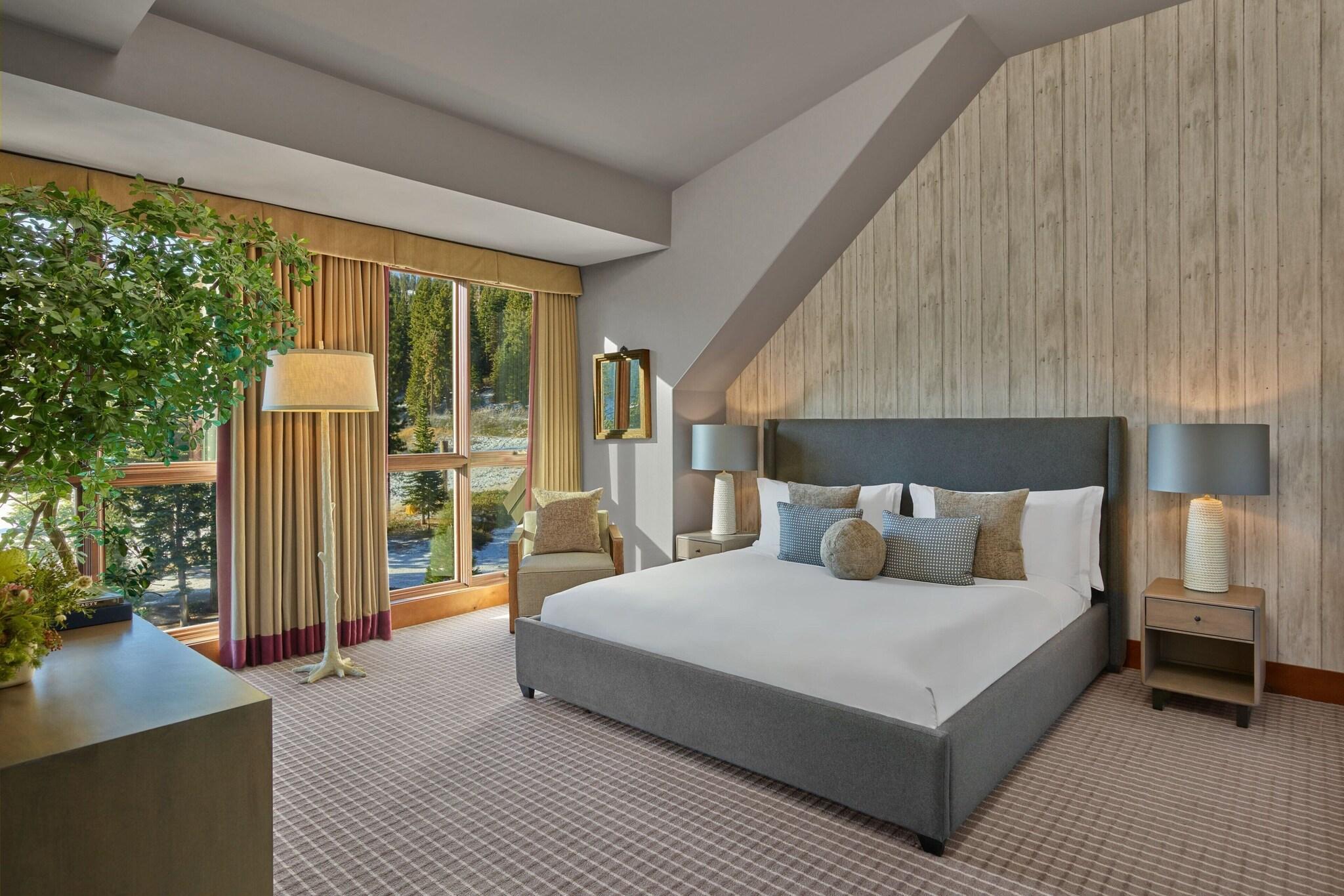 Room, Double Bed