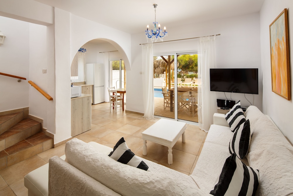 Thalassines Beach Villas 17/50