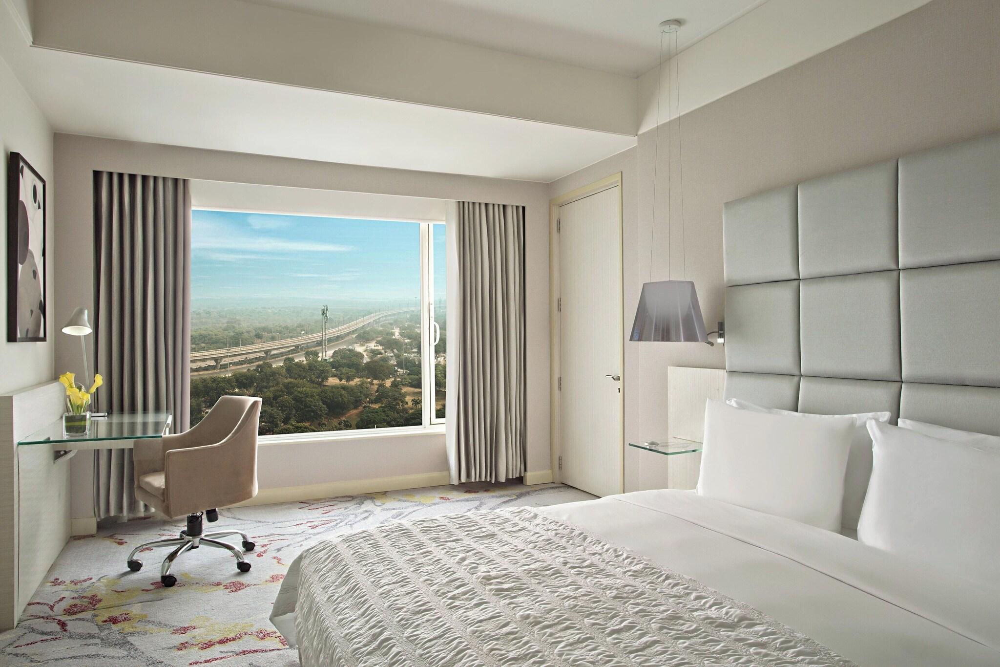 Premier, King Bed