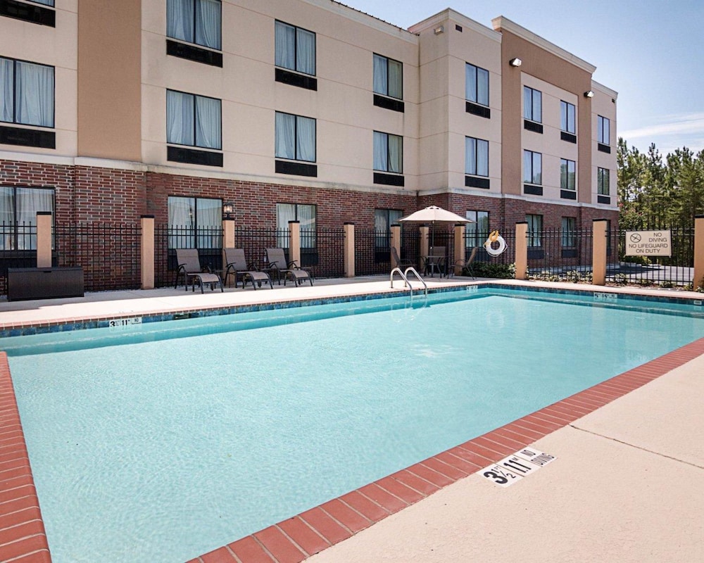 Comfort Suites Natchitoches, LA 7/48