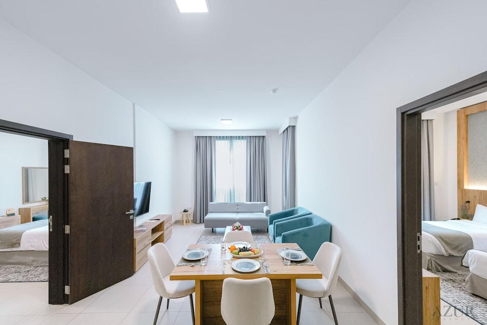 Azur Regency Hotel Apartments 36/43