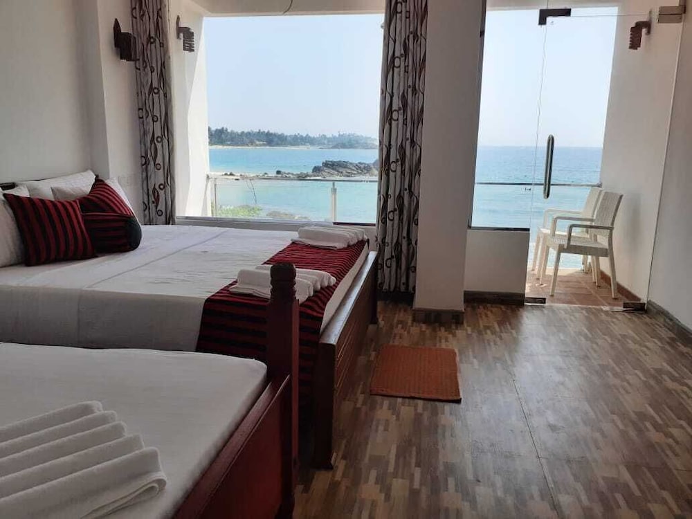 Coral Beach Hotel 6/23