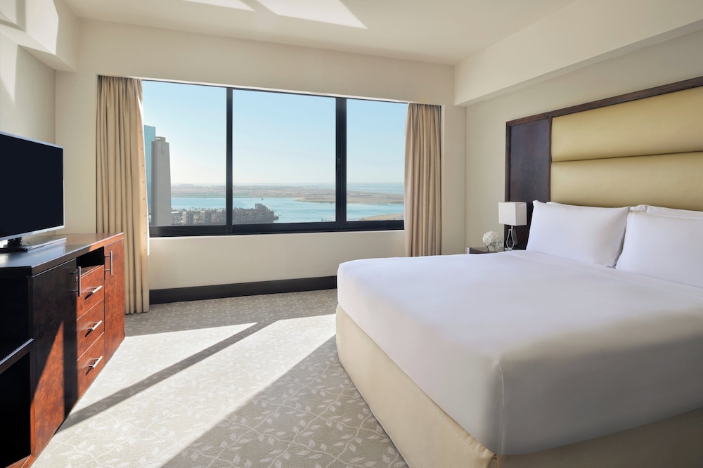 Intercontinental Abu Dhabi 20/72