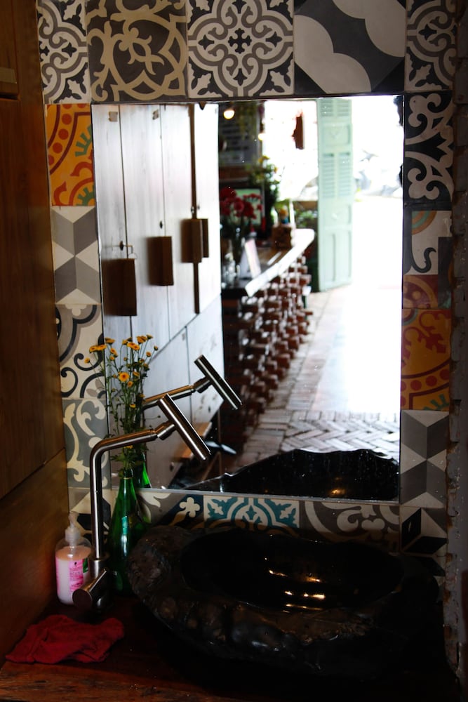 Gaia Hostel 7/31