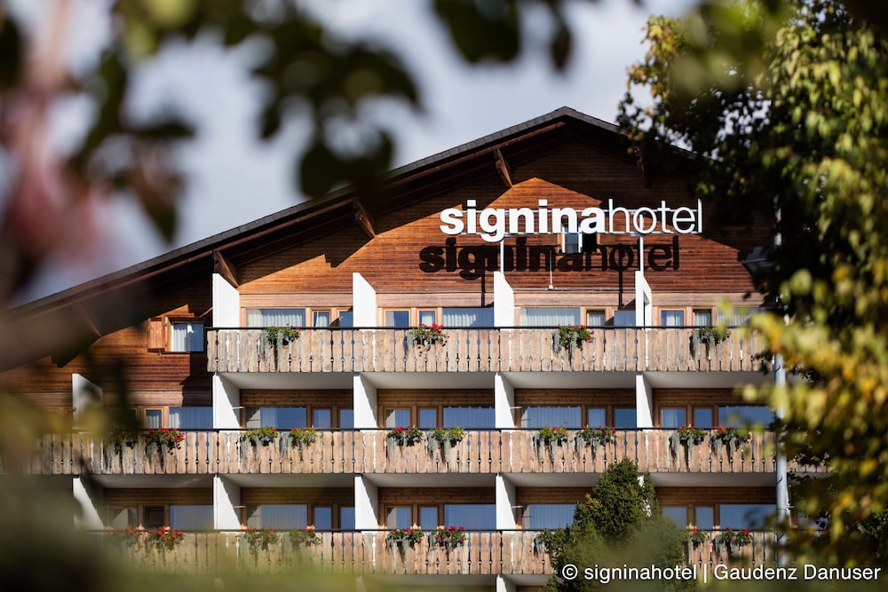 SIGNINAHOTEL 1/65
