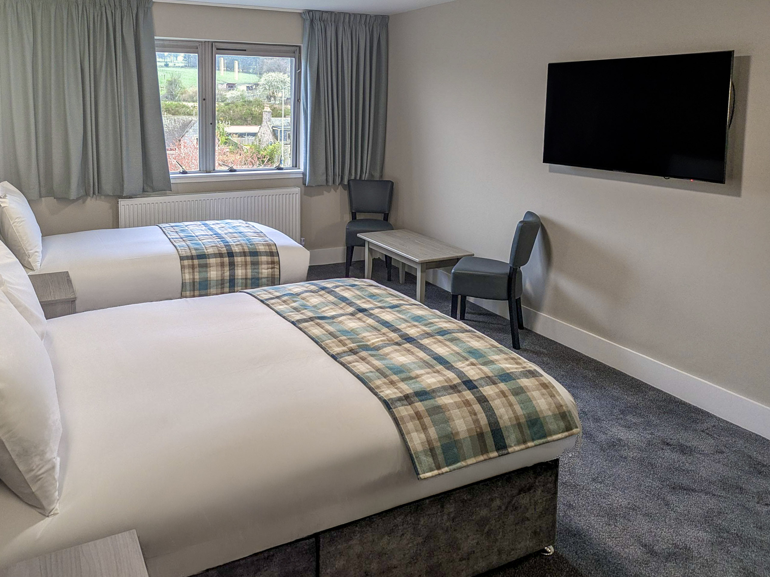 Executive, King Bed