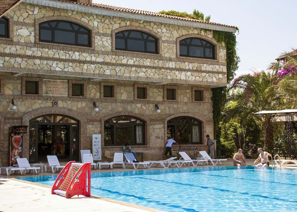 Belkon Hotel 7/72
