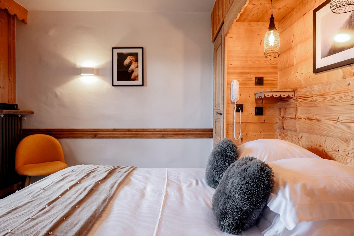 Deluxe, Double Bed, Mont Blanc View