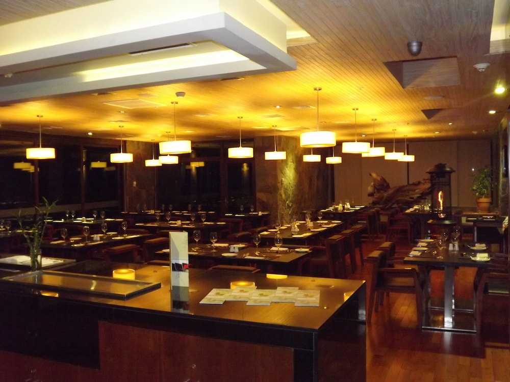 Hotel Courtyard by Marriott Puerto Montt 56/65