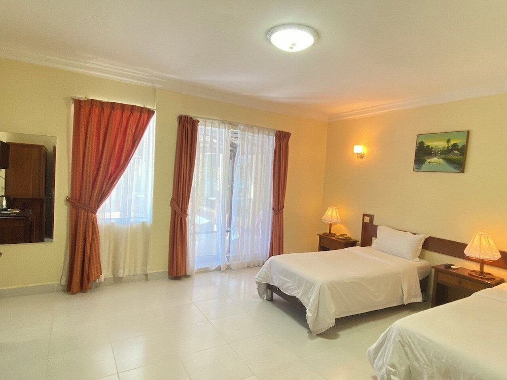 Don Bosco Hotel School 30/60