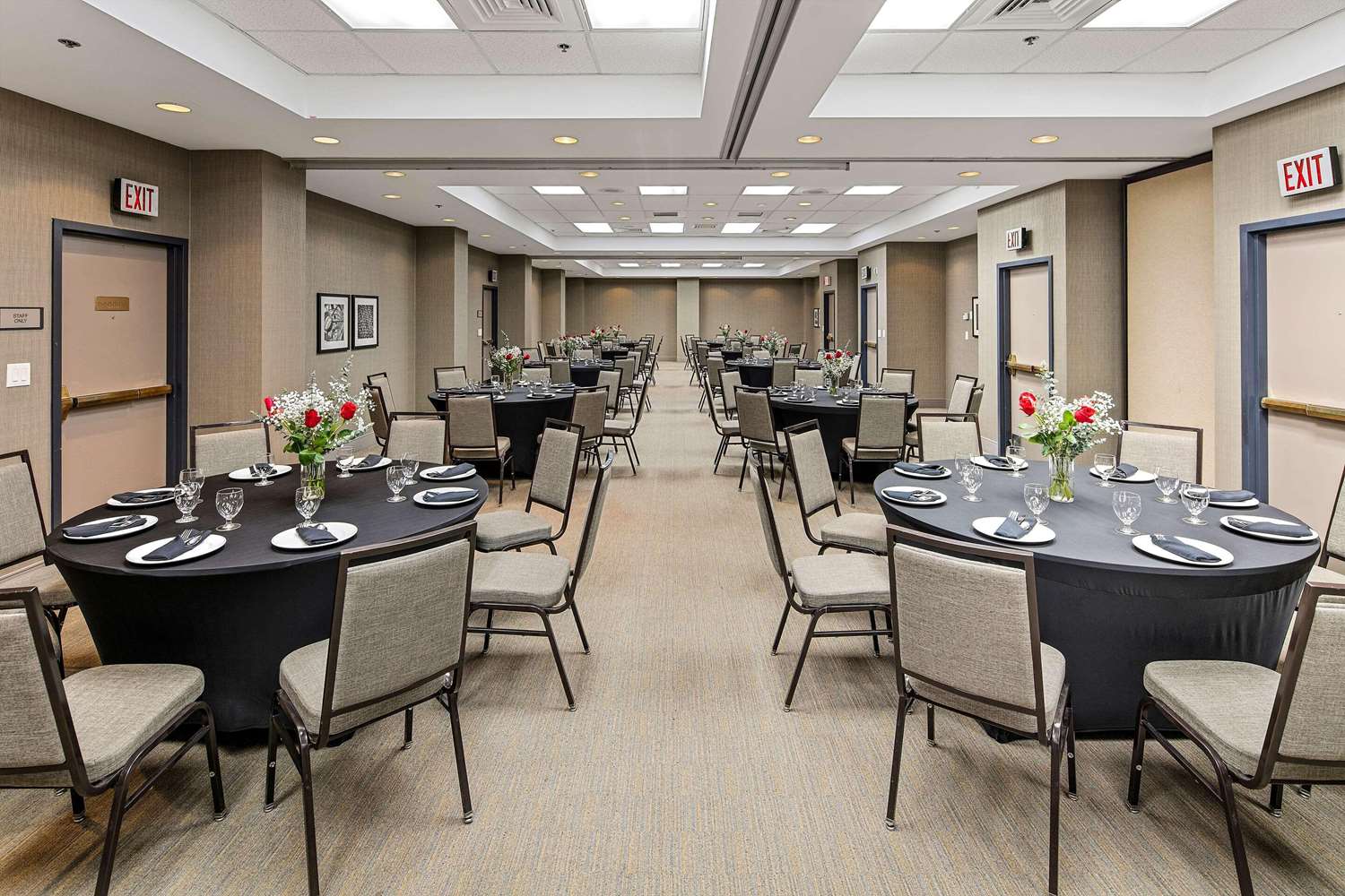 Country Inn and Suites by Radisson San Diego North CA 21/31