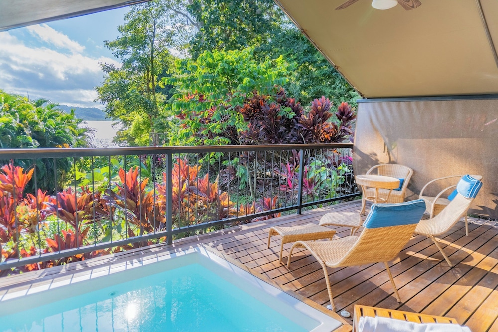 Isla Chiquita Glamping Hotel 19/50