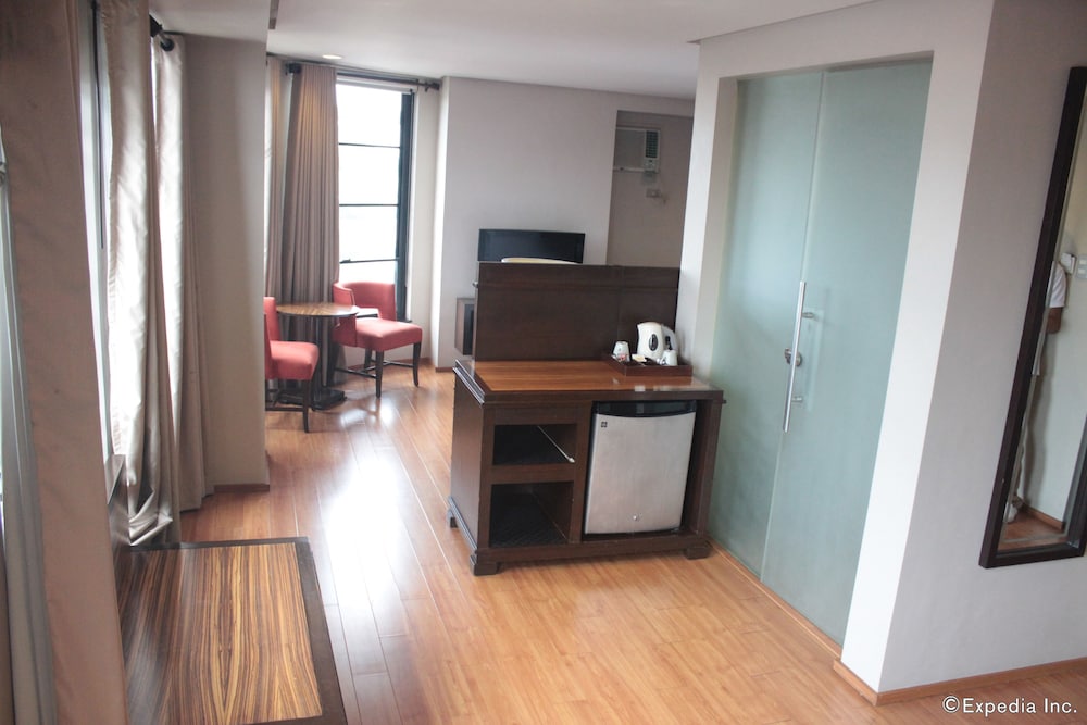 Soleste Suites 42/70
